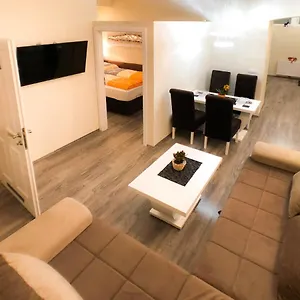 Deluxe Viena